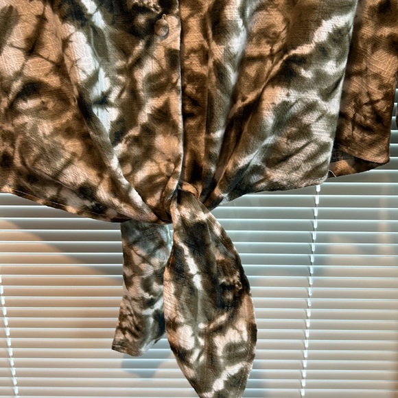 INC International Concepts tie-dyed green/white/black. Excellent condition - Picture 3 of 5